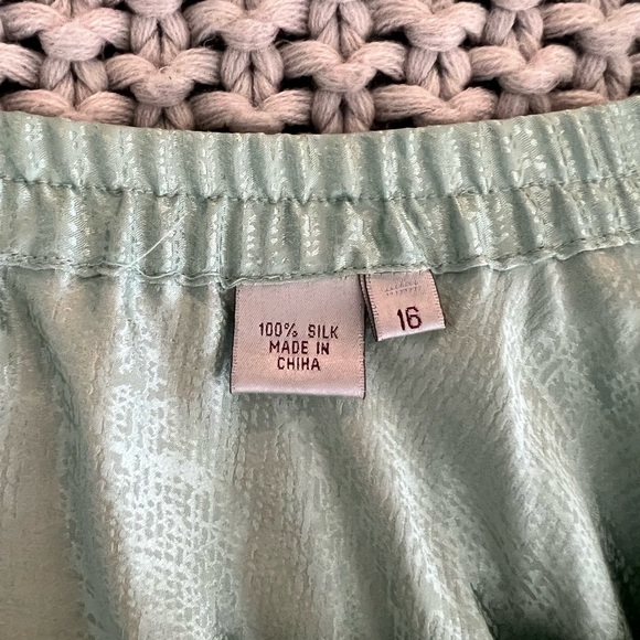 Vintage 100% Silk Maxi Skirt - Picture 6 of 6